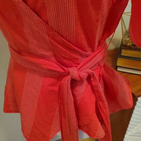 Loft XS True Wrap Striped Top‎ Red V-neck Short Sleeves - Picture 5 of 8
